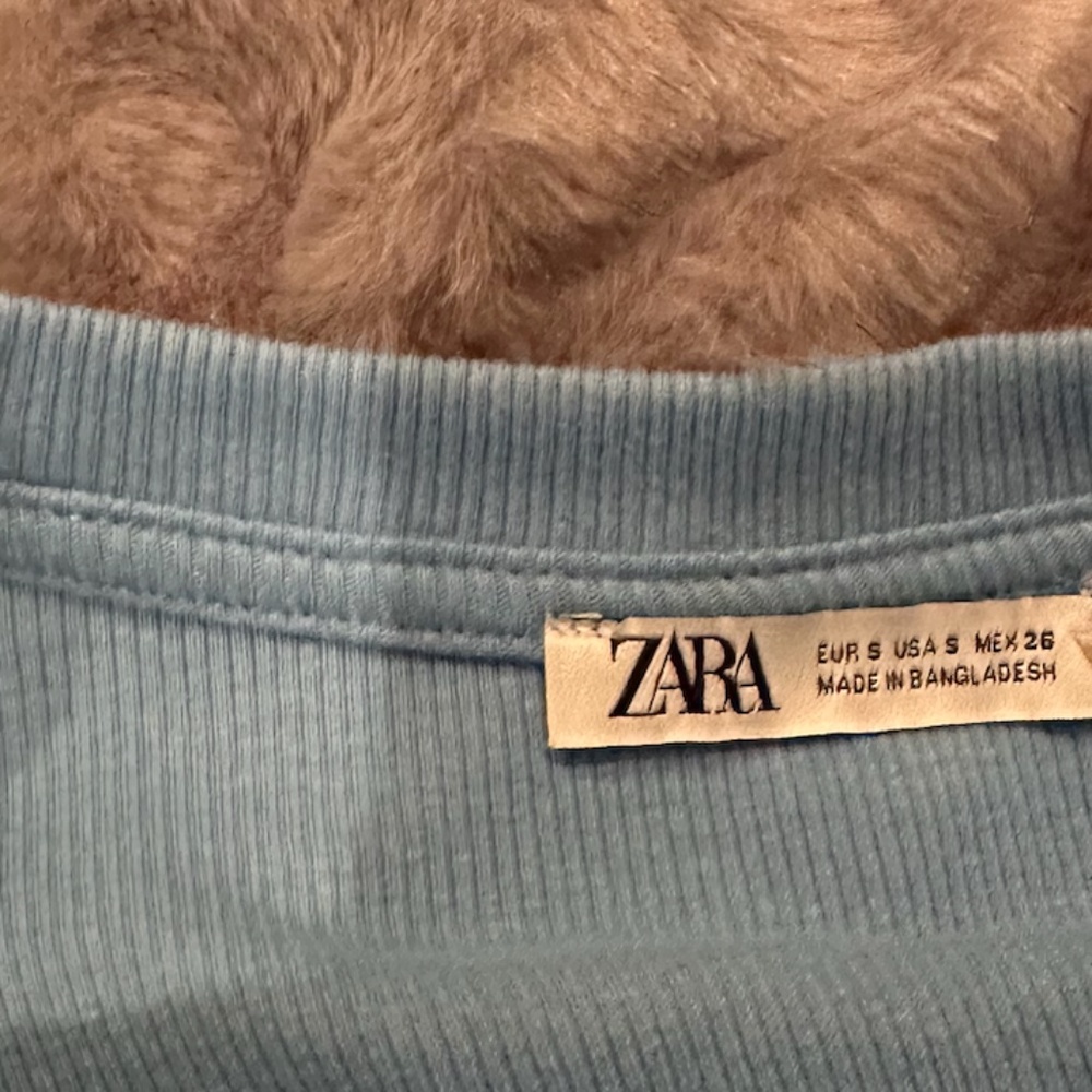 ZARA Blue Ruffle Sleeve Top - Picture 7 of 8